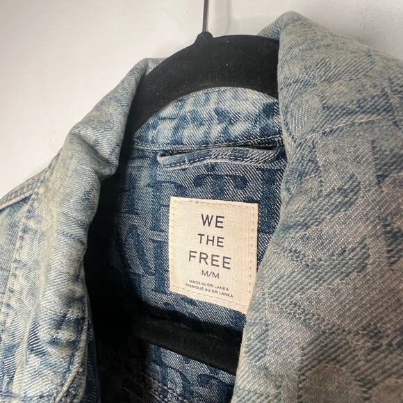 We The Free People Jacquard Letters Denim Jacket Size Medium - Picture 5 of 10